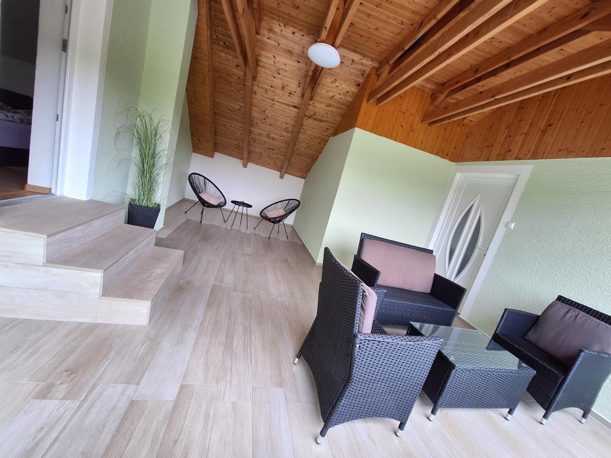 Guesthouse Miha Rakovica Kültér fotó