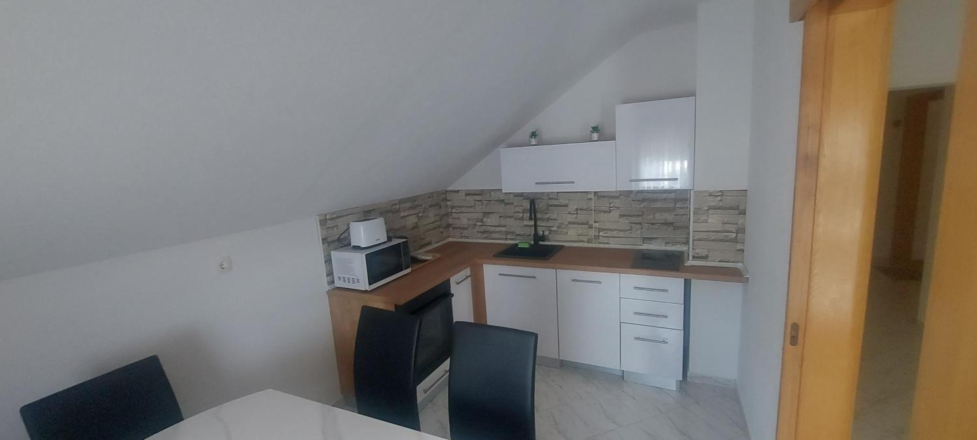 Guesthouse Miha Rakovica Kültér fotó